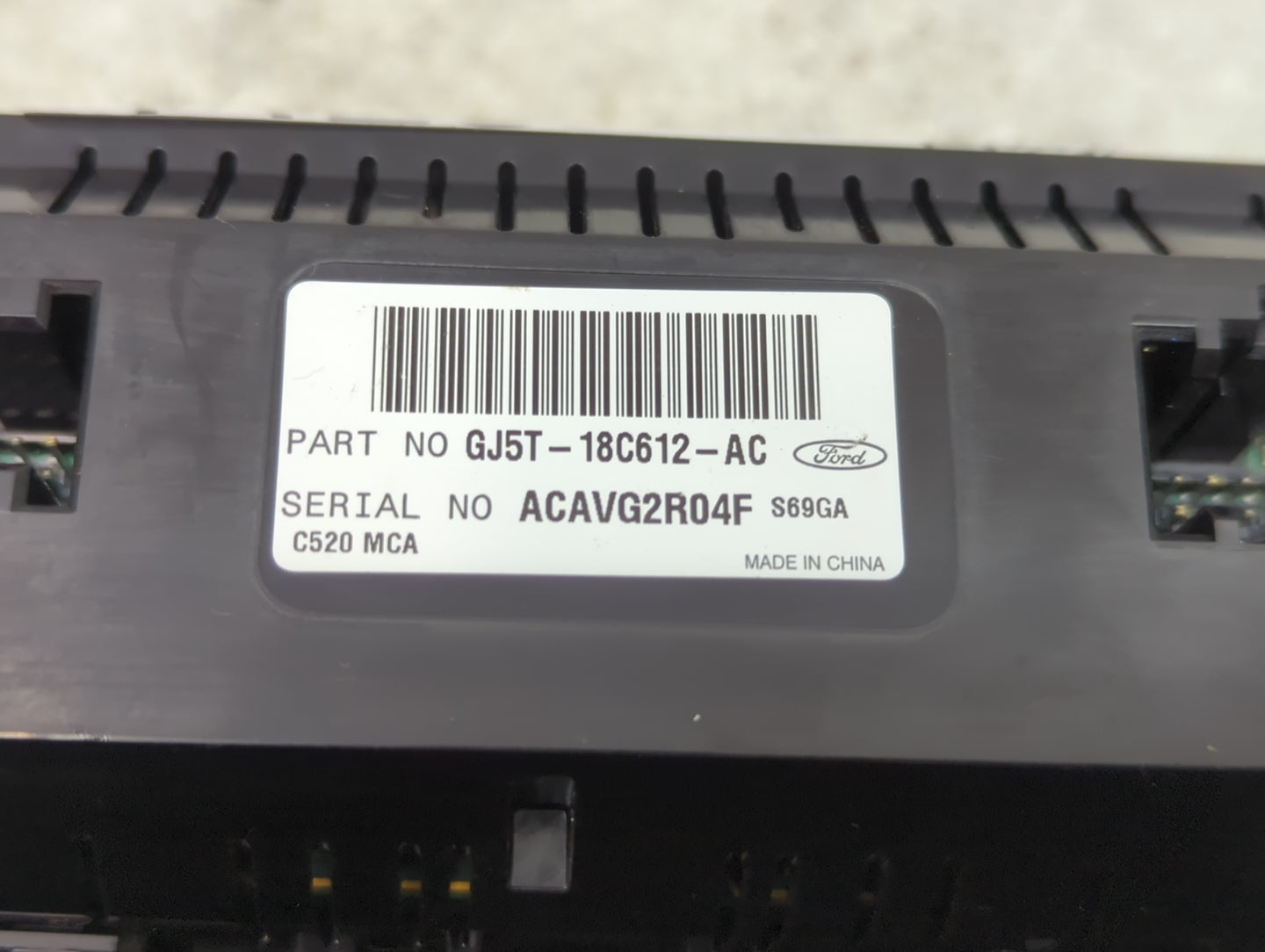2017 Ford Escape Climate Control Module Temperature AC/Heater Replacement P/N:GJ5T-18C612-AC Fits OEM Used Auto Parts - Oemu