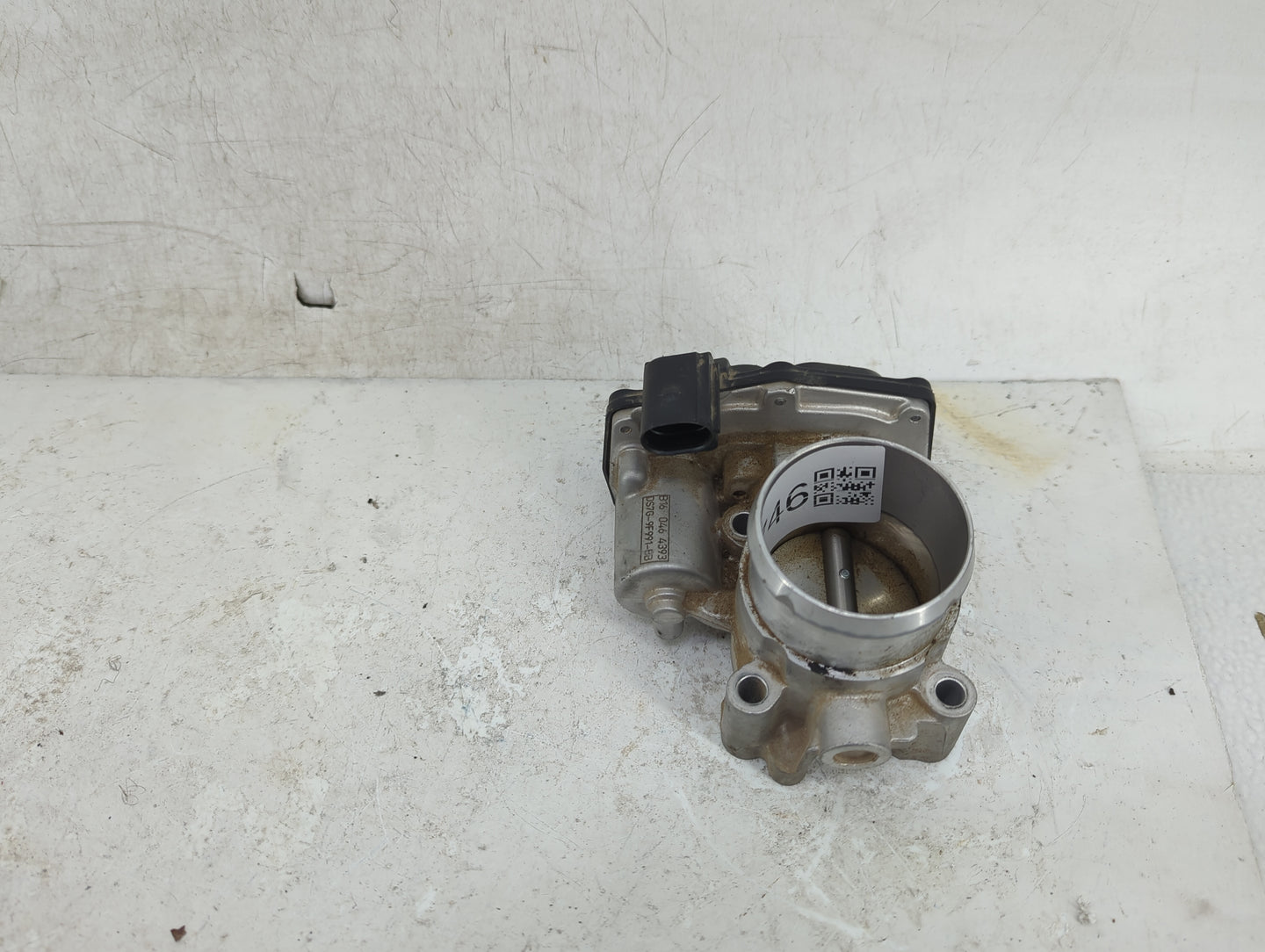 2017-2019 Ford Escape Throttle Body P/N:DS7G-9F991-BB Fits Fits 2014 2015 2016 2017 2018 2019 2020 OEM Used Auto Parts - Oem