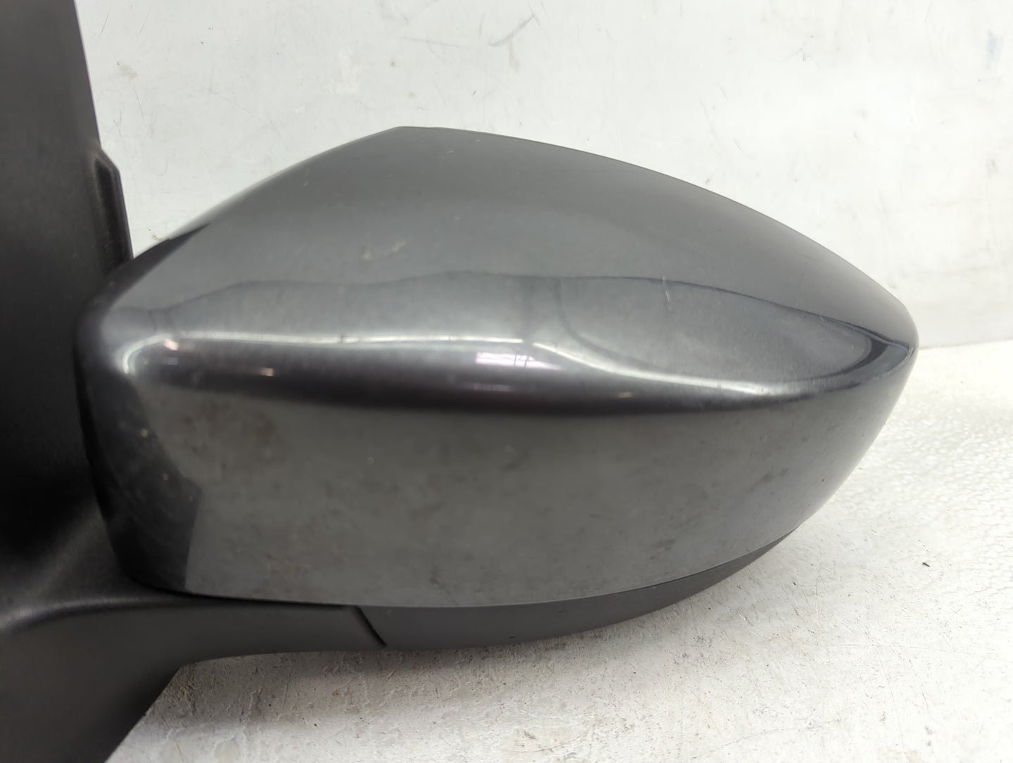 2017-2019 Ford Escape Driver Side View Mirror - Left Door Mirror OEM Used - Oemusedautoparts1.com