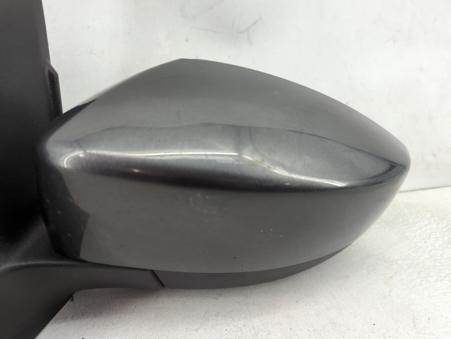2017-2019 Ford Escape Driver Side View Mirror - Left Door Mirror OEM Used - Oemusedautoparts1.com