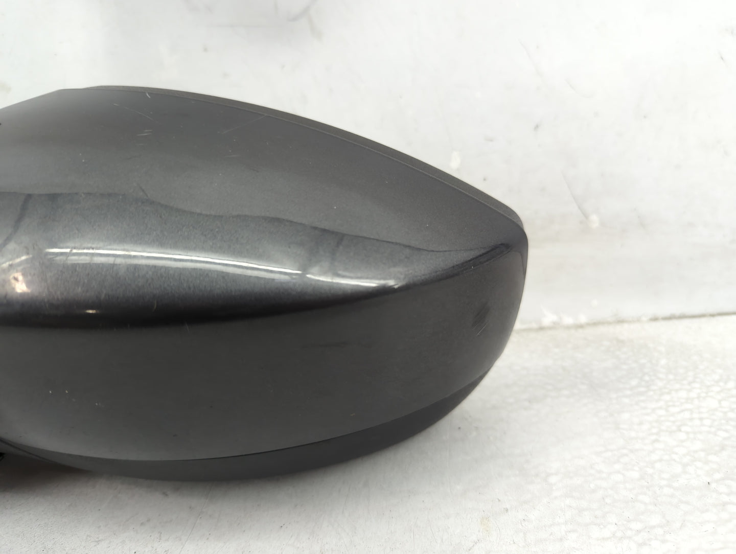 2017-2019 Ford Escape Driver Side View Mirror - Left Door Mirror OEM Used - Oemusedautoparts1.com