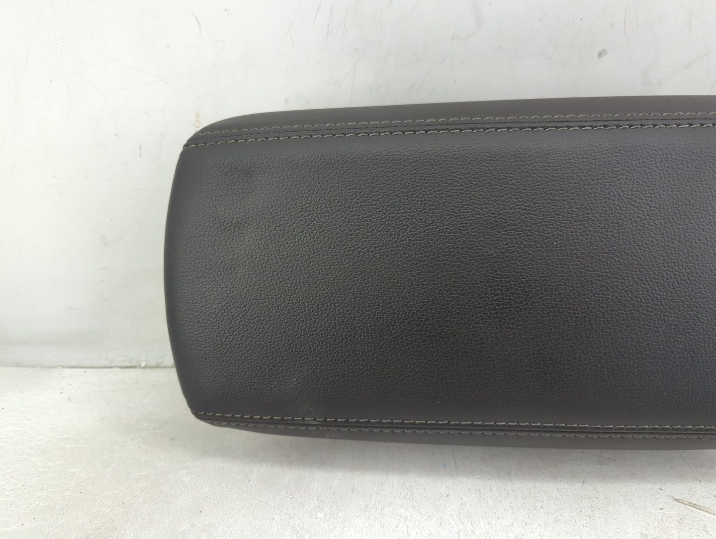 2017 Ford Escape Center Console Armrest Cover Lid Fits OEM Used Auto Parts - Oemusedautoparts1.com