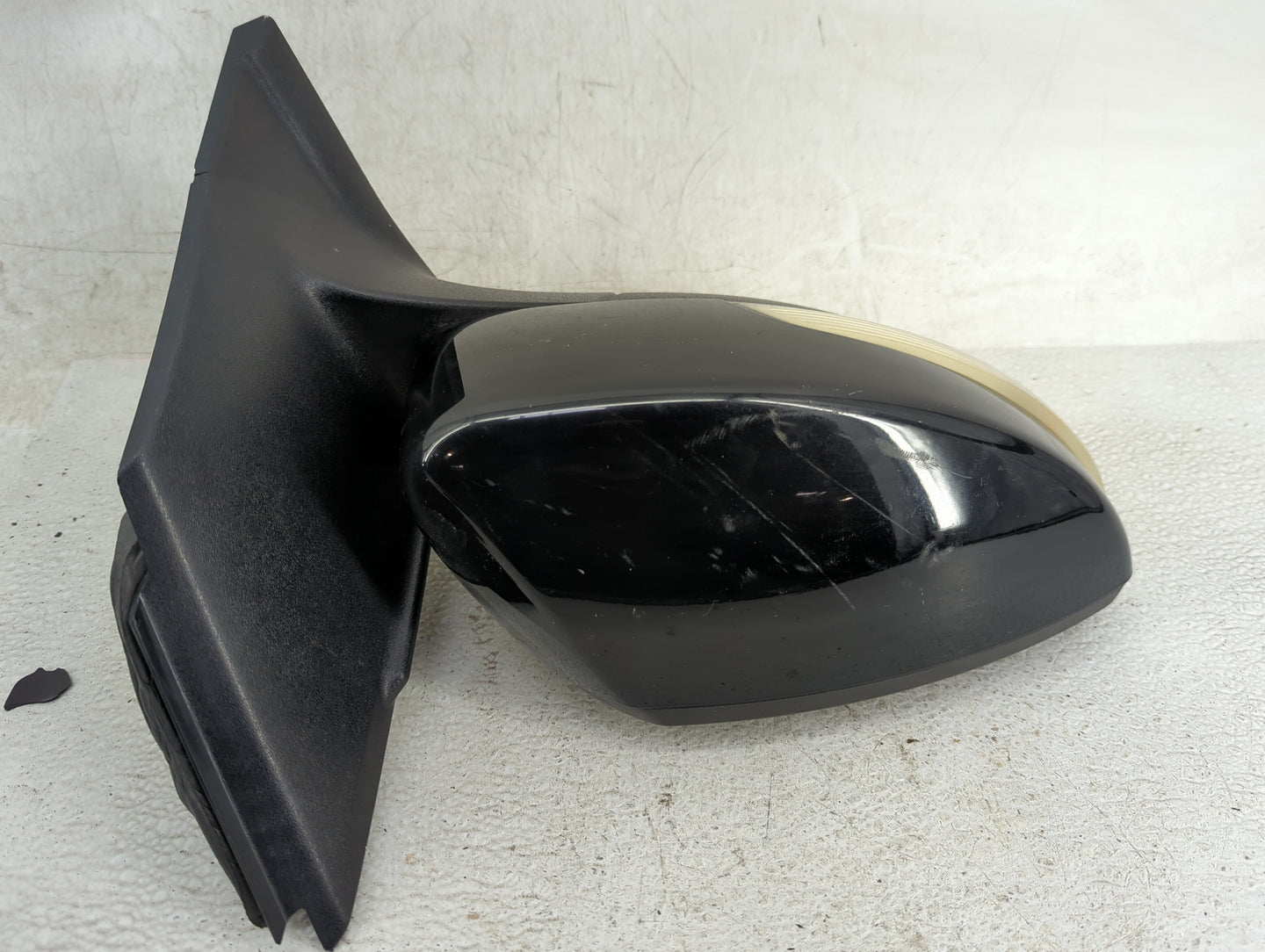 2017-2019 Ford Escape Passenger Side View Mirror - Right Door Mirror OEM Used - Oemusedautoparts1.com