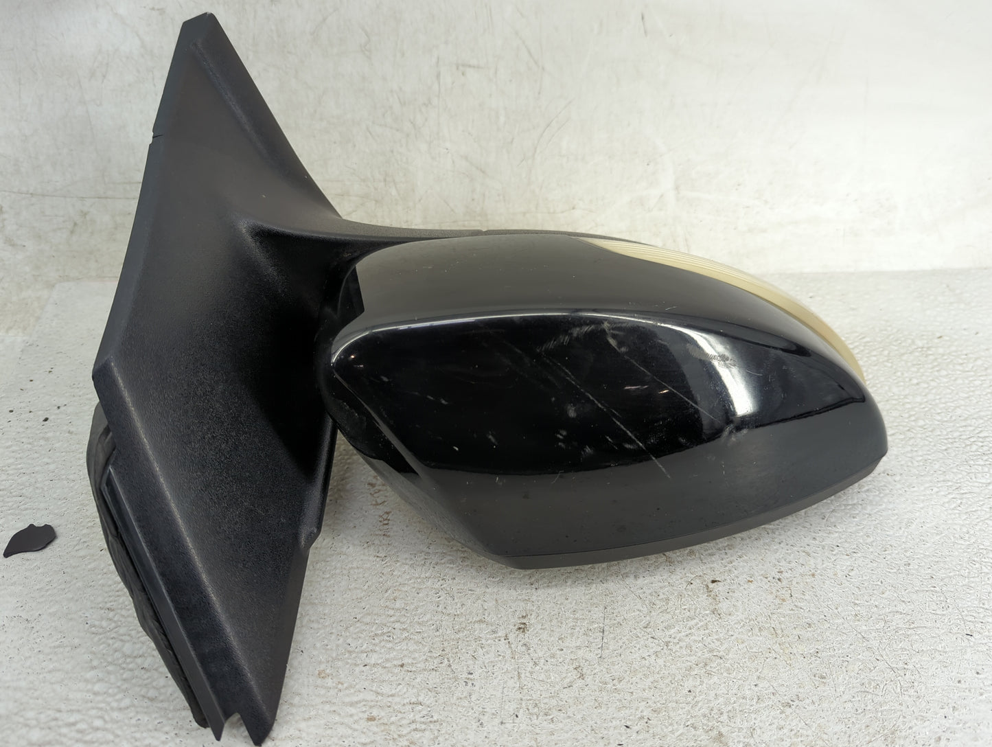 2017-2019 Ford Escape Passenger Side View Mirror - Right Door Mirror OEM Used - Oemusedautoparts1.com