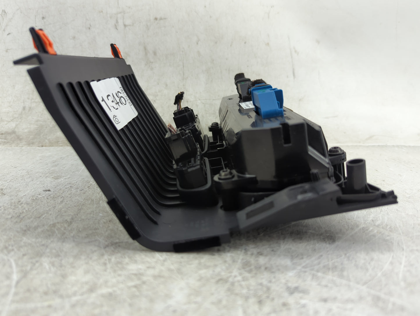 2017 Ford Escape Climate Control Module Temperature AC/Heater Replacement P/N:GJ5T-18C612-AE Fits OEM Used Auto Parts - Oemu