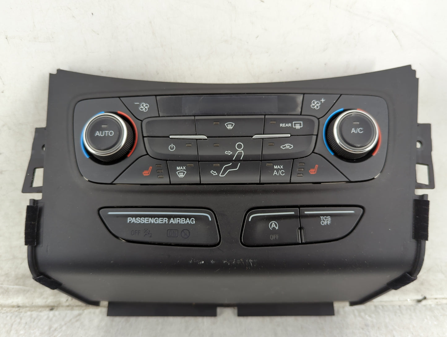 2017 Ford Escape Climate Control Module Temperature AC/Heater Replacement P/N:GJ5T-18C612-FA Fits OEM Used Auto Parts - Oemu