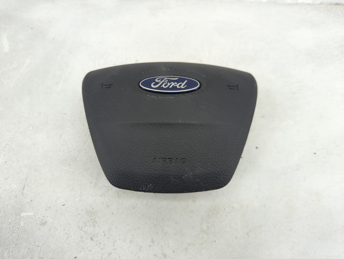 2017 Ford Escape Air Bag Driver Left Steering Wheel Mounted P/N:G25E163F2C0CU GJ54 A043B13 AC3ZHE, Q569-P1-0037 Fits OEM Use