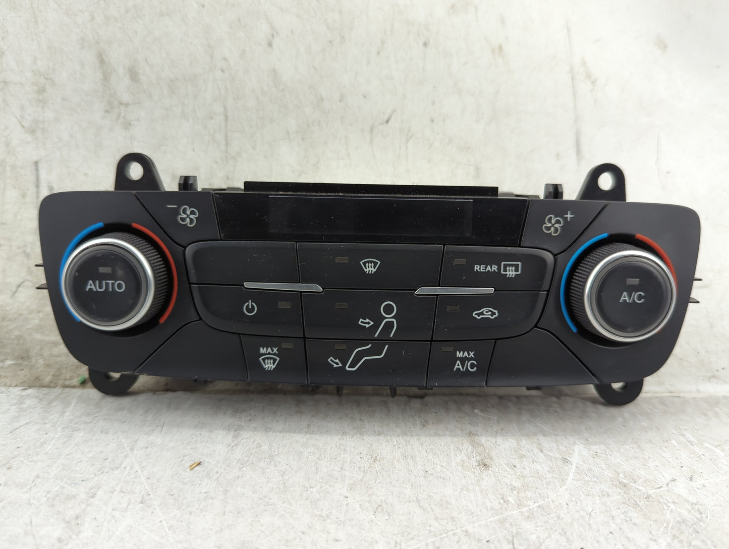 2017 Ford Escape Climate Control Module Temperature AC/Heater Replacement P/N:GJ5T-18C612-EA Fits OEM Used Auto Parts - Oemu