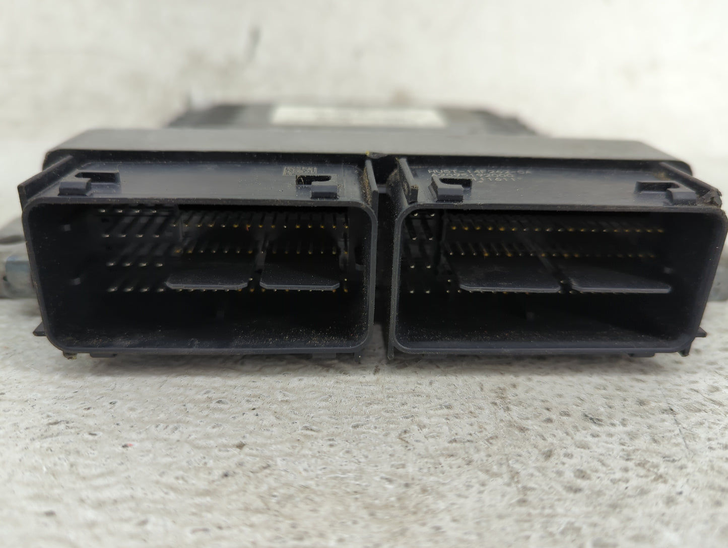 2017-2019 Ford Escape PCM Engine Control Computer ECU ECM PCU OEM P/N:HU5A-12A650-CA GV6A-12B684-CB Fits OEM Used Auto Parts