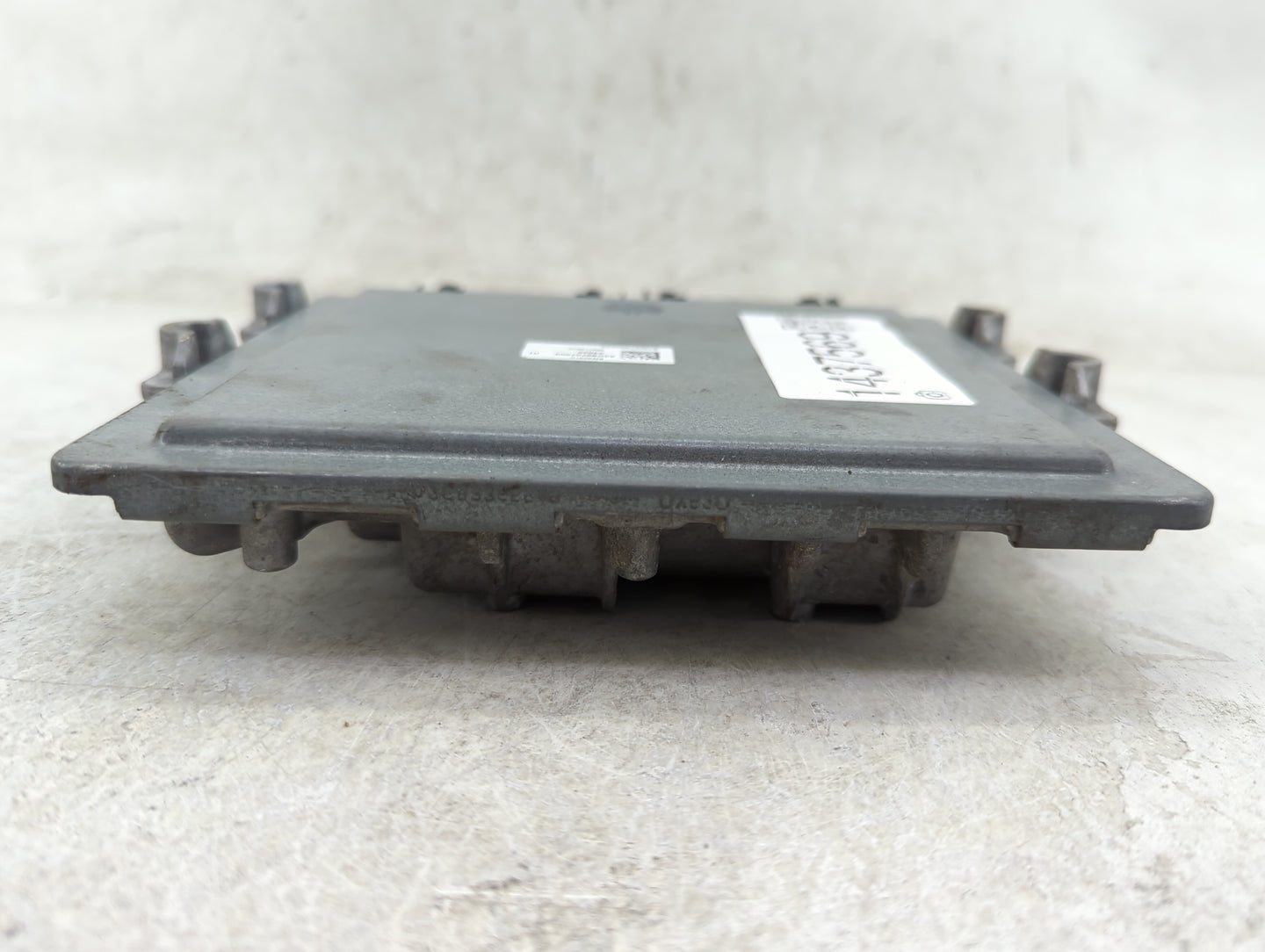 2017-2019 Ford Escape PCM Engine Control Computer ECU ECM PCU OEM P/N:HJ5A-12A650-MA FV6A-12B684-AB Fits Fits 2017 2018 2019