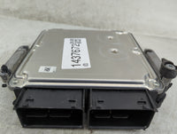 2017 Ford Escape PCM Engine Control Computer ECU ECM PCU OEM P/N:HJ5A-12A650-HA HS7A-12B684-JA Fits Fits 2018 2019 2020 OEM 