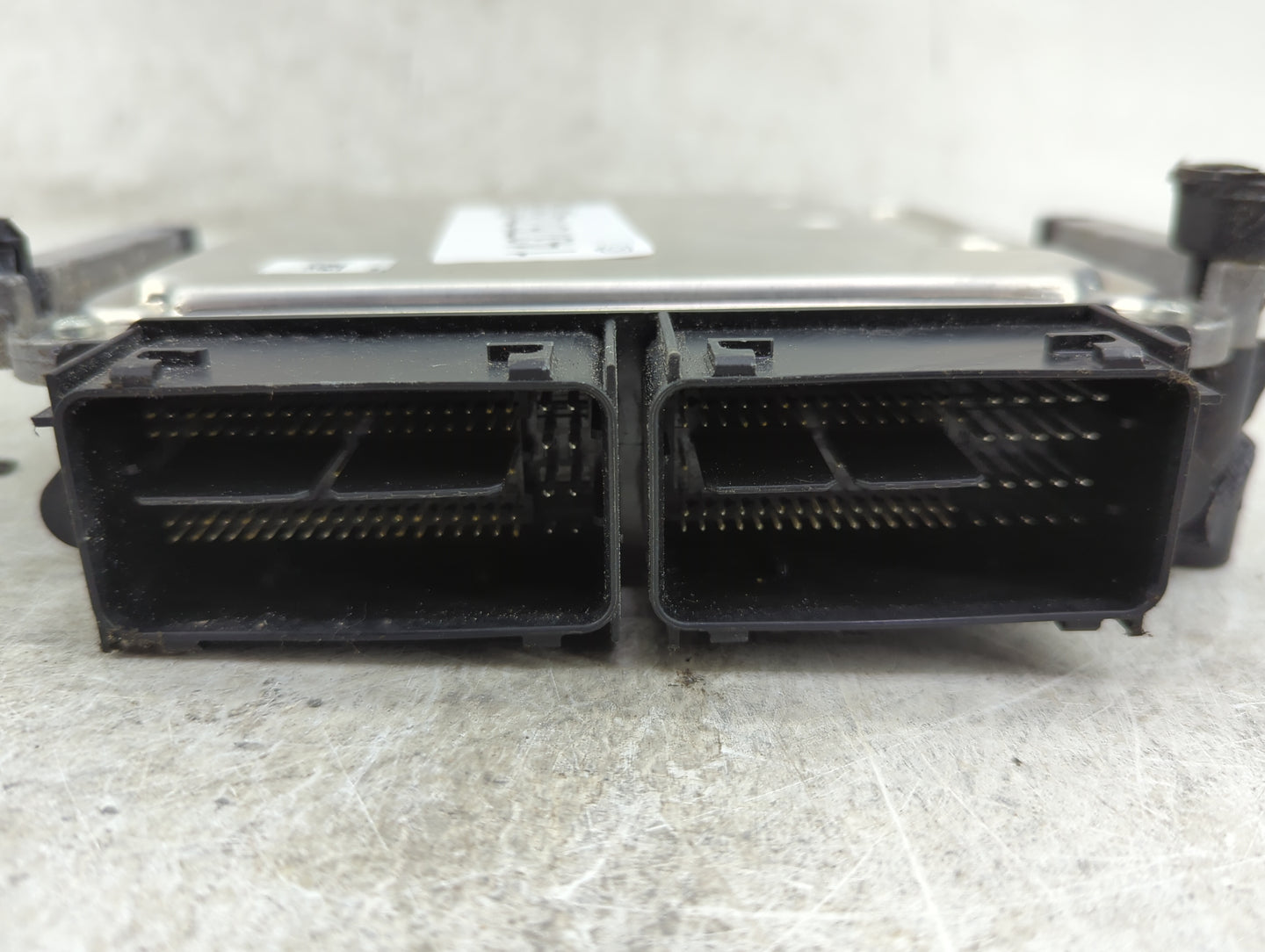 2017 Ford Escape PCM Engine Control Computer ECU ECM PCU OEM P/N:HJ5A-12A650-HA HS7A-12B684-JA Fits Fits 2018 2019 2020 OEM 