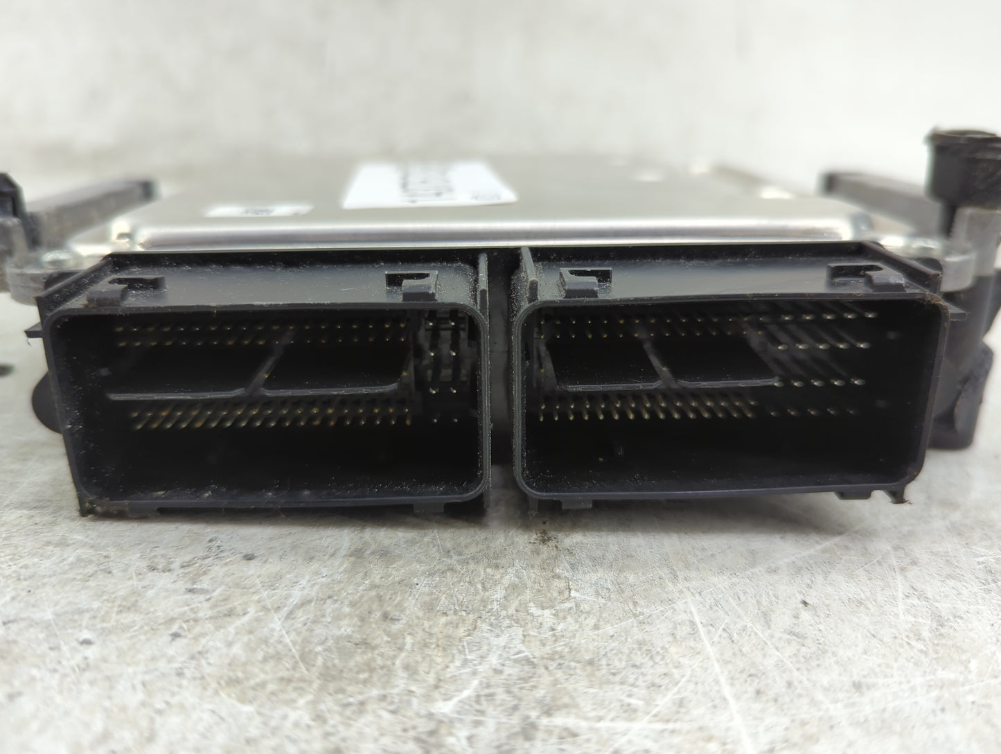 2017 Ford Escape PCM Engine Control Computer ECU ECM PCU OEM P/N:HJ5A-12A650-HA HS7A-12B684-JA Fits Fits 2018 2019 2020 OEM 