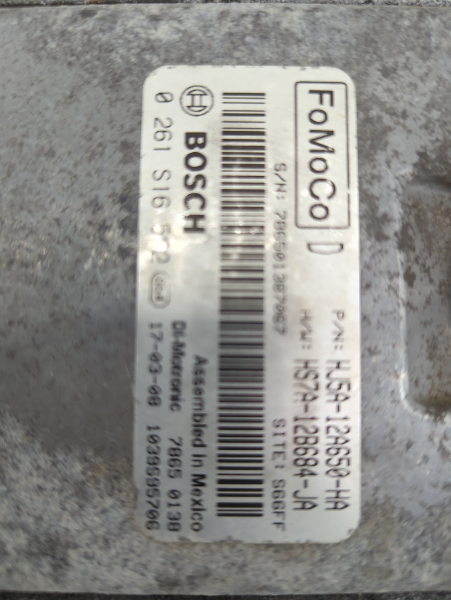 2017 Ford Escape PCM Engine Control Computer ECU ECM PCU OEM P/N:HJ5A-12A650-HA HS7A-12B684-JA Fits Fits 2018 2019 2020 OEM 
