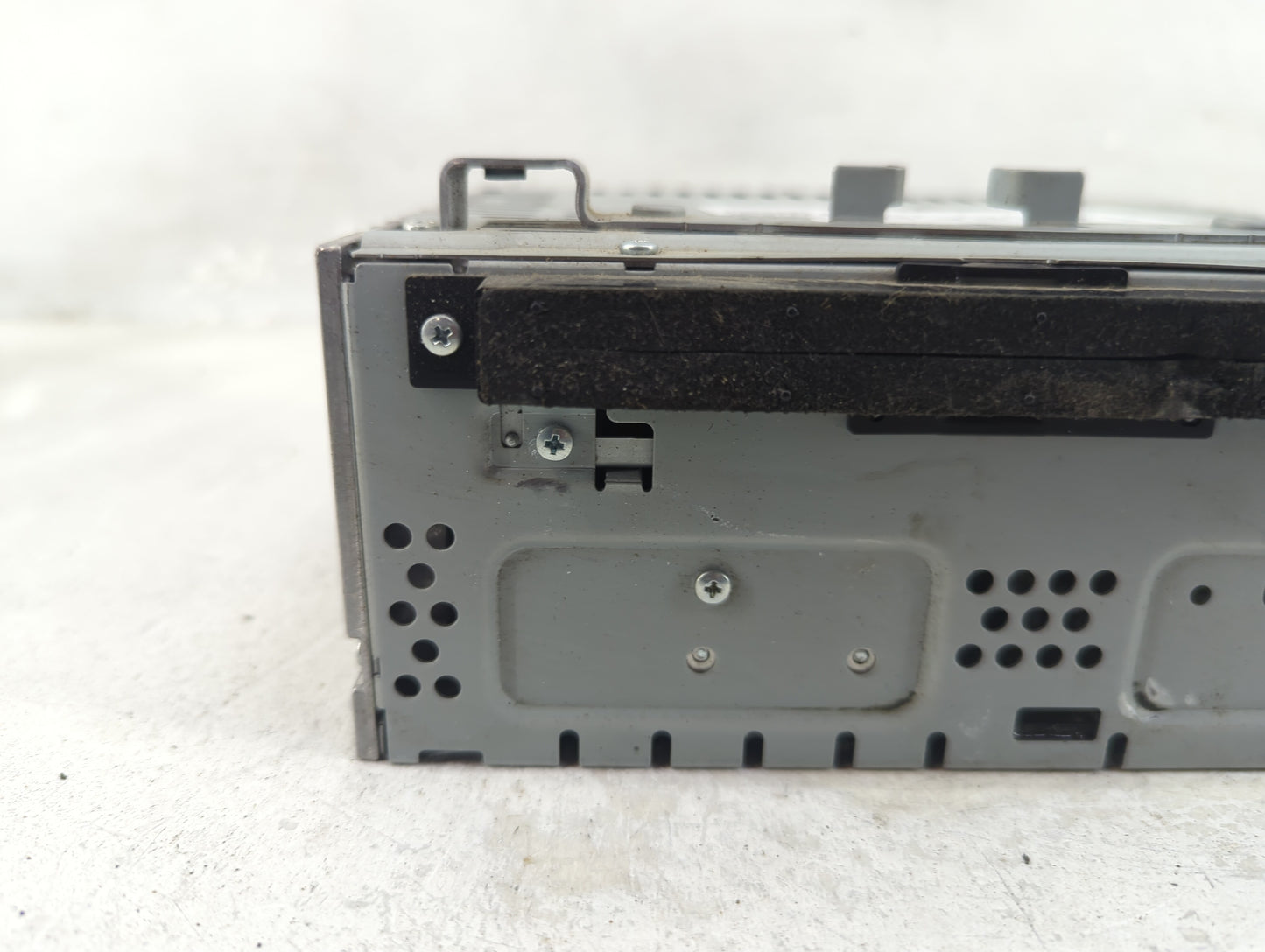 2017 Ford Escape Radio AM FM Cd Player Receiver Replacement P/N:GJ5T-19C107-BD Fits OEM Used Auto Parts - Oemusedautoparts1.