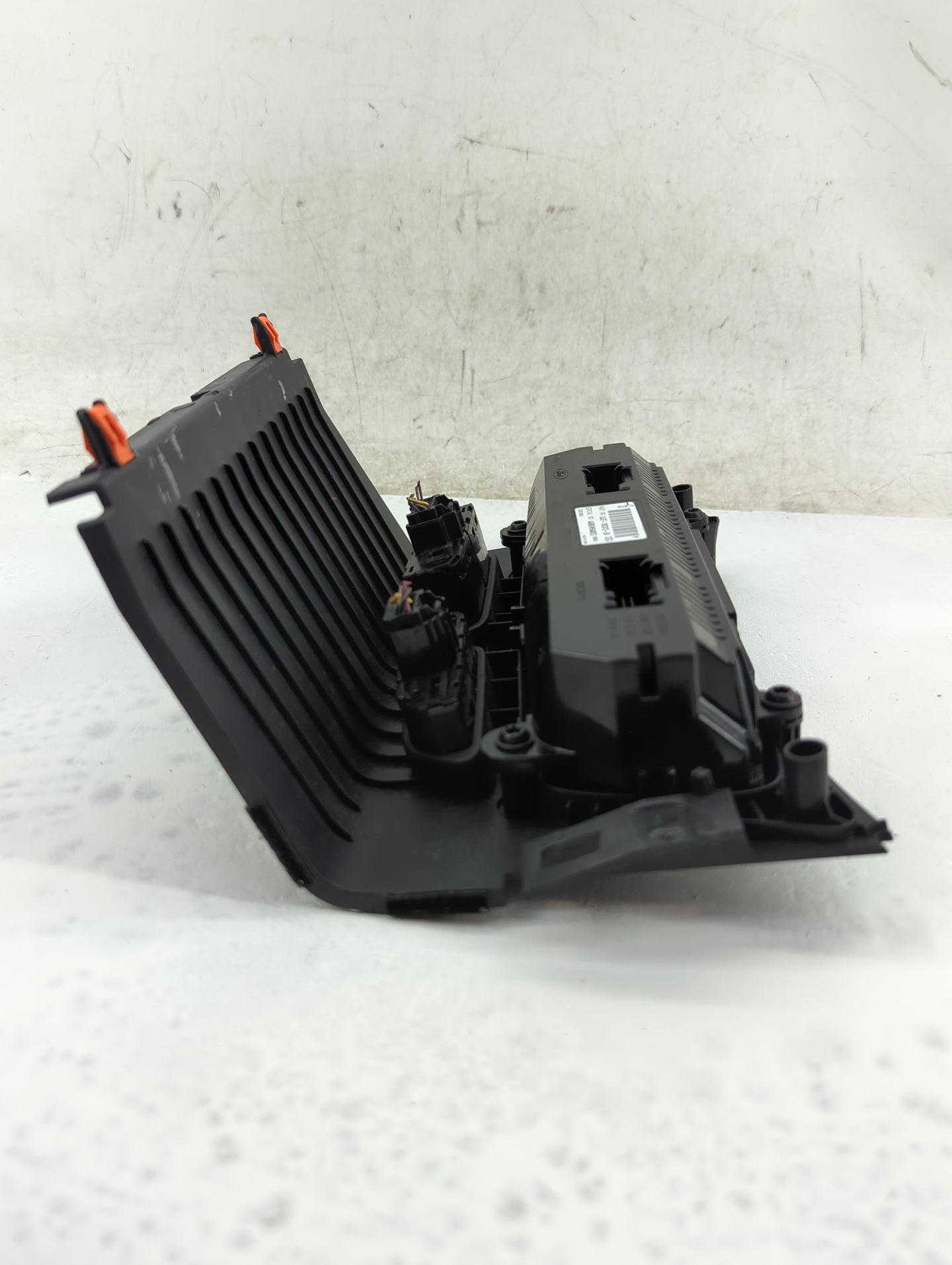 2017 Ford Escape Climate Control Module Temperature AC/Heater Replacement P/N:GJ5T-18C612-EA Fits OEM Used Auto Parts - Oemu