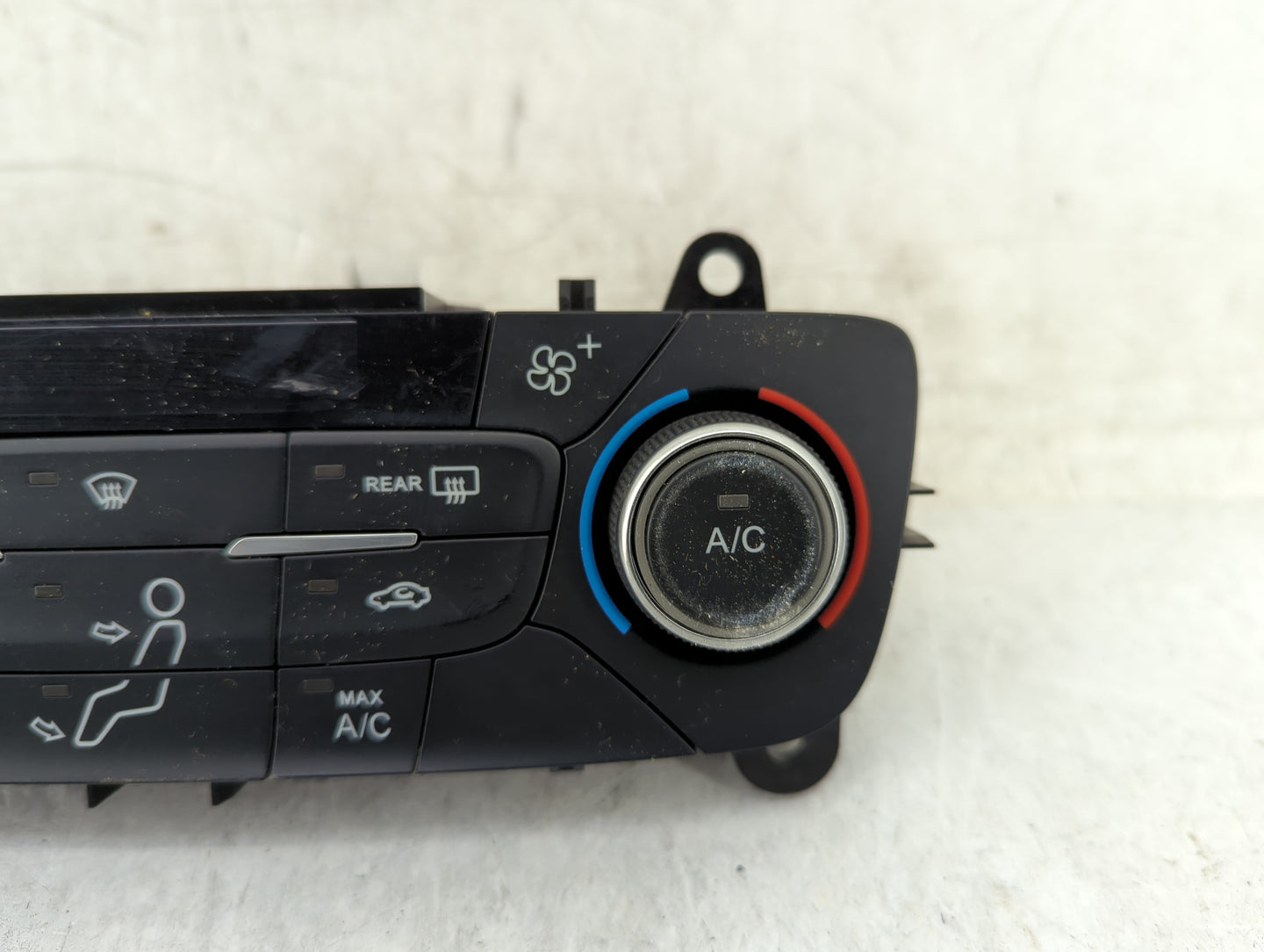 2017 Ford Escape Climate Control Module Temperature AC/Heater Replacement P/N:GJ5T-18C612-AE Fits OEM Used Auto Parts - Oemu