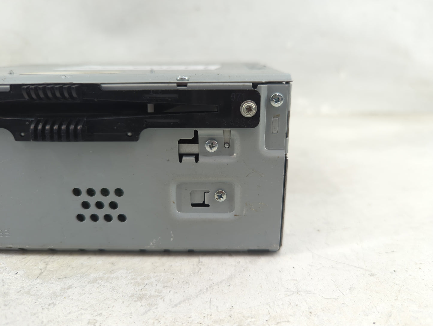 2015-2019 Ford Escape Radio AM FM Cd Player Receiver Replacement Fits Fits 2015 2016 2017 2018 2019 OEM Used Auto Parts - Oe