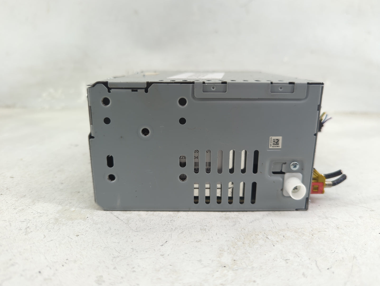 2015-2019 Ford Escape Radio AM FM Cd Player Receiver Replacement Fits Fits 2015 2016 2017 2018 2019 OEM Used Auto Parts - Oe
