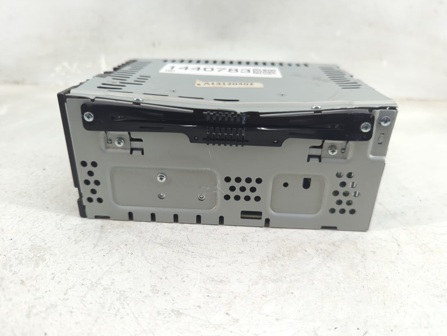 2015-2019 Ford Escape Radio AM FM Cd Player Receiver Replacement Fits Fits 2015 2016 2017 2018 2019 OEM Used Auto Parts - Oe