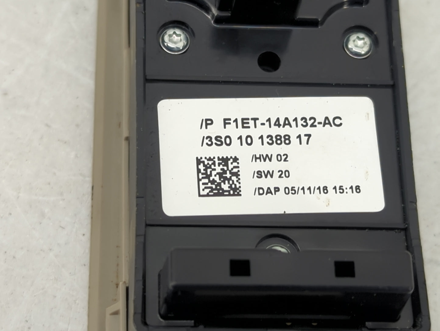 2013-2019 Ford Escape Master Power Window Switch Replacement Driver Side Left P/N:F1ET-14A132-AC 3S0 10 1388 17 Fits OEM Use