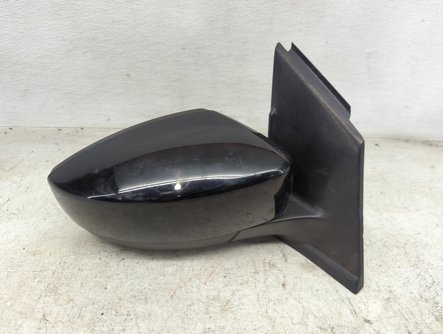2017-2019 Ford Escape Passenger Side View Mirror - Right Door Mirror OEM Used - Oemusedautoparts1.com