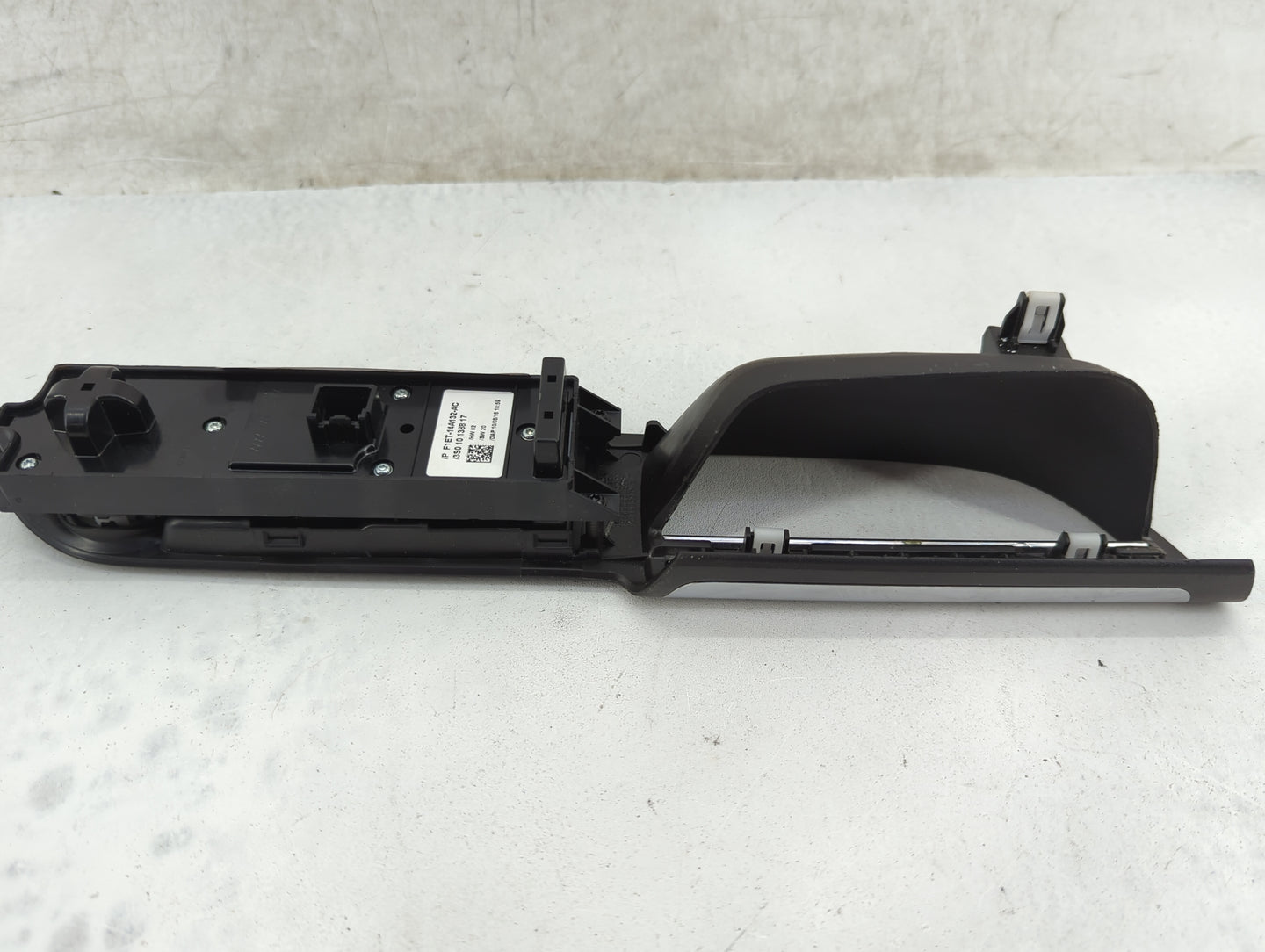 2013-2019 Ford Escape Master Power Window Switch Replacement Driver Side Left P/N:F1ET-14A132-AC 3S0 10 1388 17 Fits OEM Use