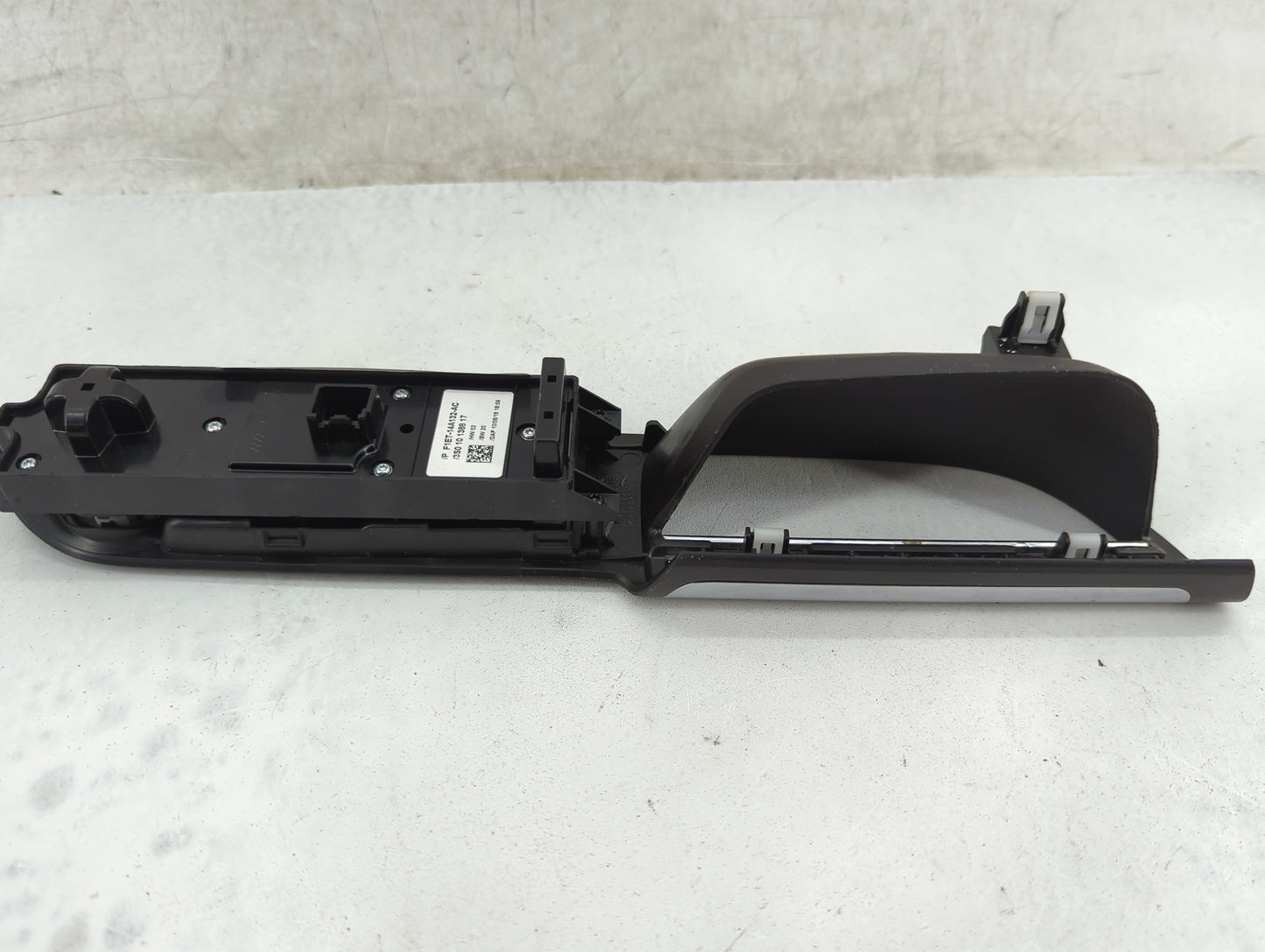 2013-2019 Ford Escape Master Power Window Switch Replacement Driver Side Left P/N:F1ET-14A132-AC 3S0 10 1388 17 Fits OEM Use
