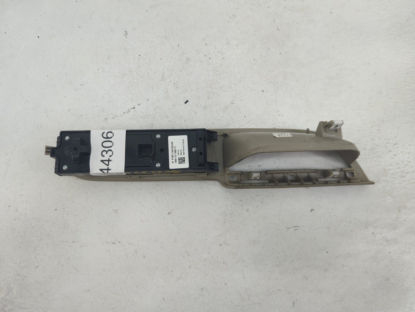 2017 Ford Escape Master Power Window Switch Replacement Driver Side Left P/N:F1ET-14A132-AC Fits OEM Used Auto Parts - Oemus