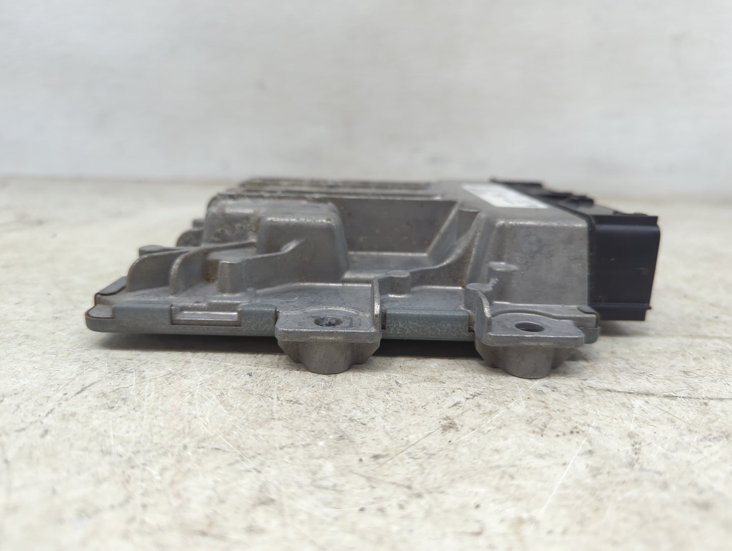 2017-2019 Ford Escape PCM Engine Control Computer ECU ECM PCU OEM P/N:HJ5A-12A650-MA FV6A-12B684-AB Fits Fits 2017 2018 2019
