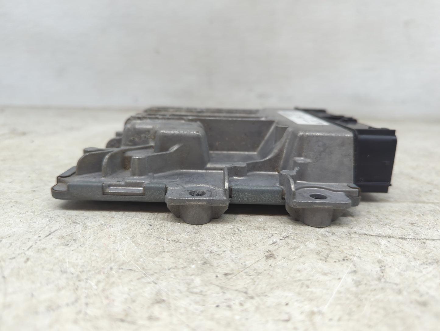 2017-2019 Ford Escape PCM Engine Control Computer ECU ECM PCU OEM P/N:HJ5A-12A650-MA FV6A-12B684-AB Fits Fits 2017 2018 2019