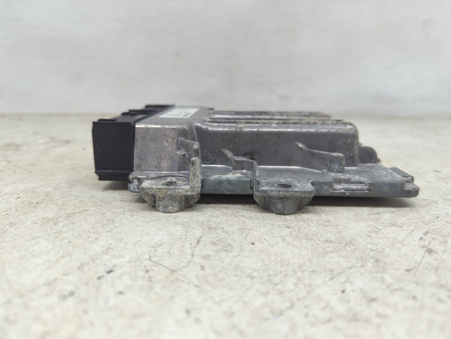 2017-2019 Ford Escape PCM Engine Control Computer ECU ECM PCU OEM P/N:HJ5A-12A650-MA FV6A-12B684-AB Fits Fits 2017 2018 2019