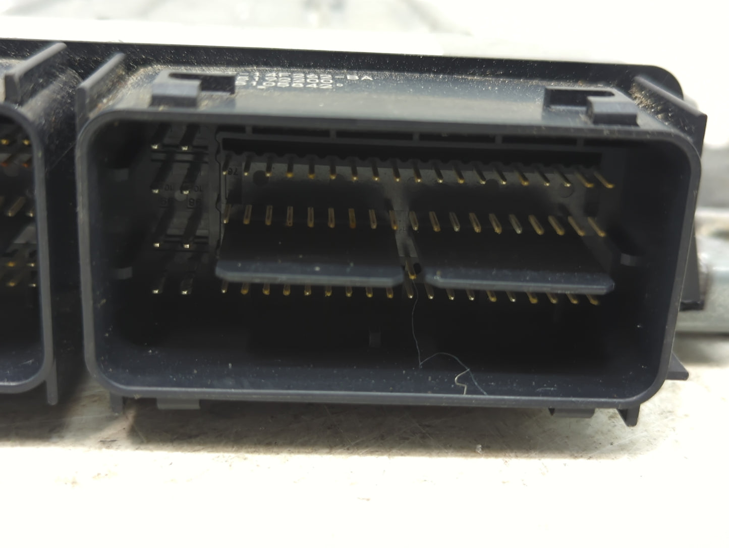 2017-2019 Ford Escape PCM Engine Control Computer ECU ECM PCU OEM P/N:HJ5A-12A650-MA FV6A-12B684-AB Fits Fits 2017 2018 2019