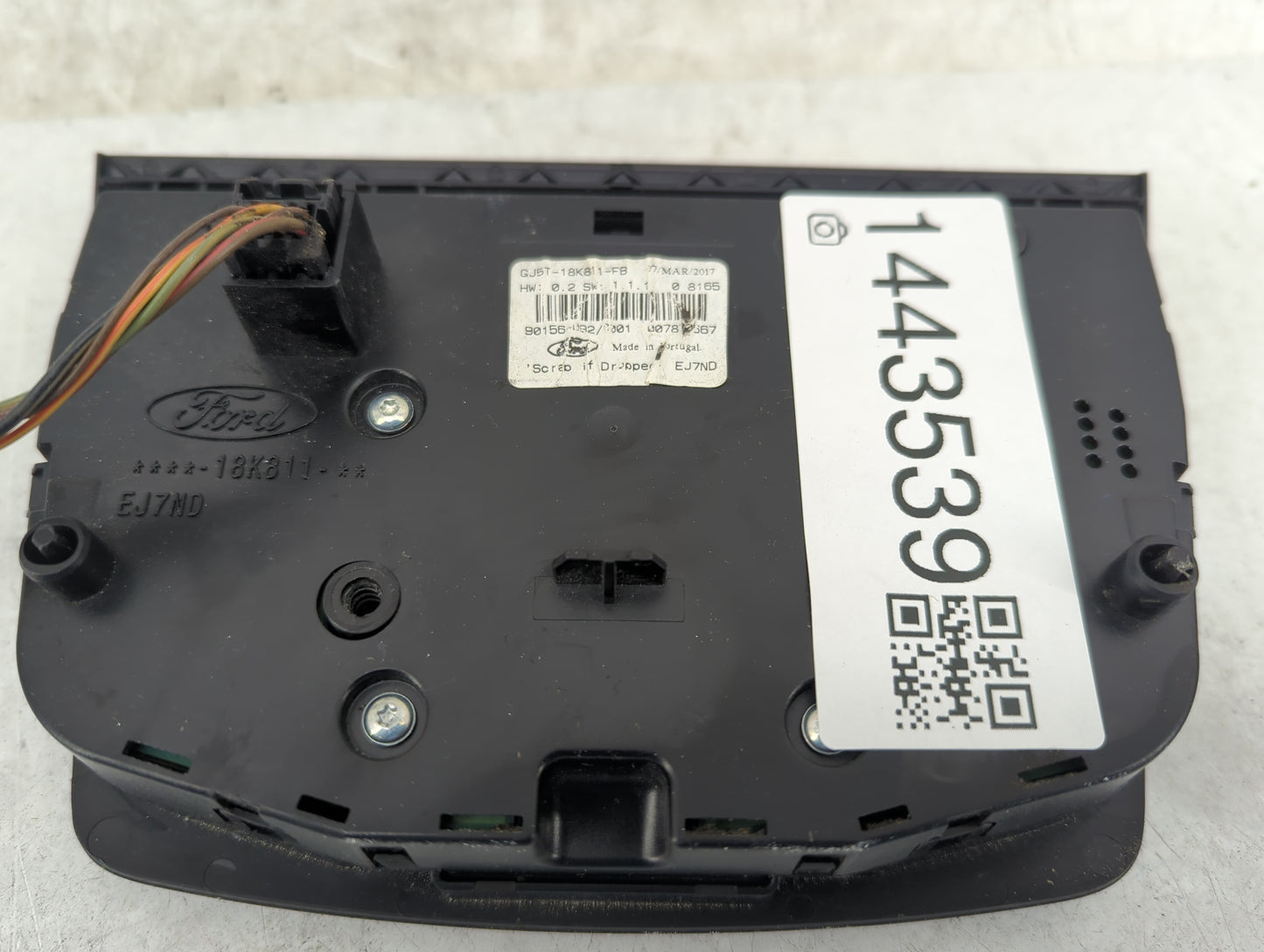 2017 Ford Escape Climate Control Module Temperature AC/Heater Replacement P/N:GJ5T-18K811-FB EJ7ND Fits OEM Used Auto Parts 