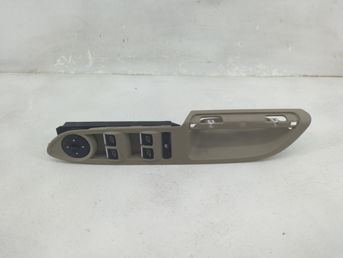 2013-2019 Ford Escape Master Power Window Switch Replacement Driver Side Left P/N:F1ET-14A132-AC 3S0 10 1388 17 Fits OEM Use