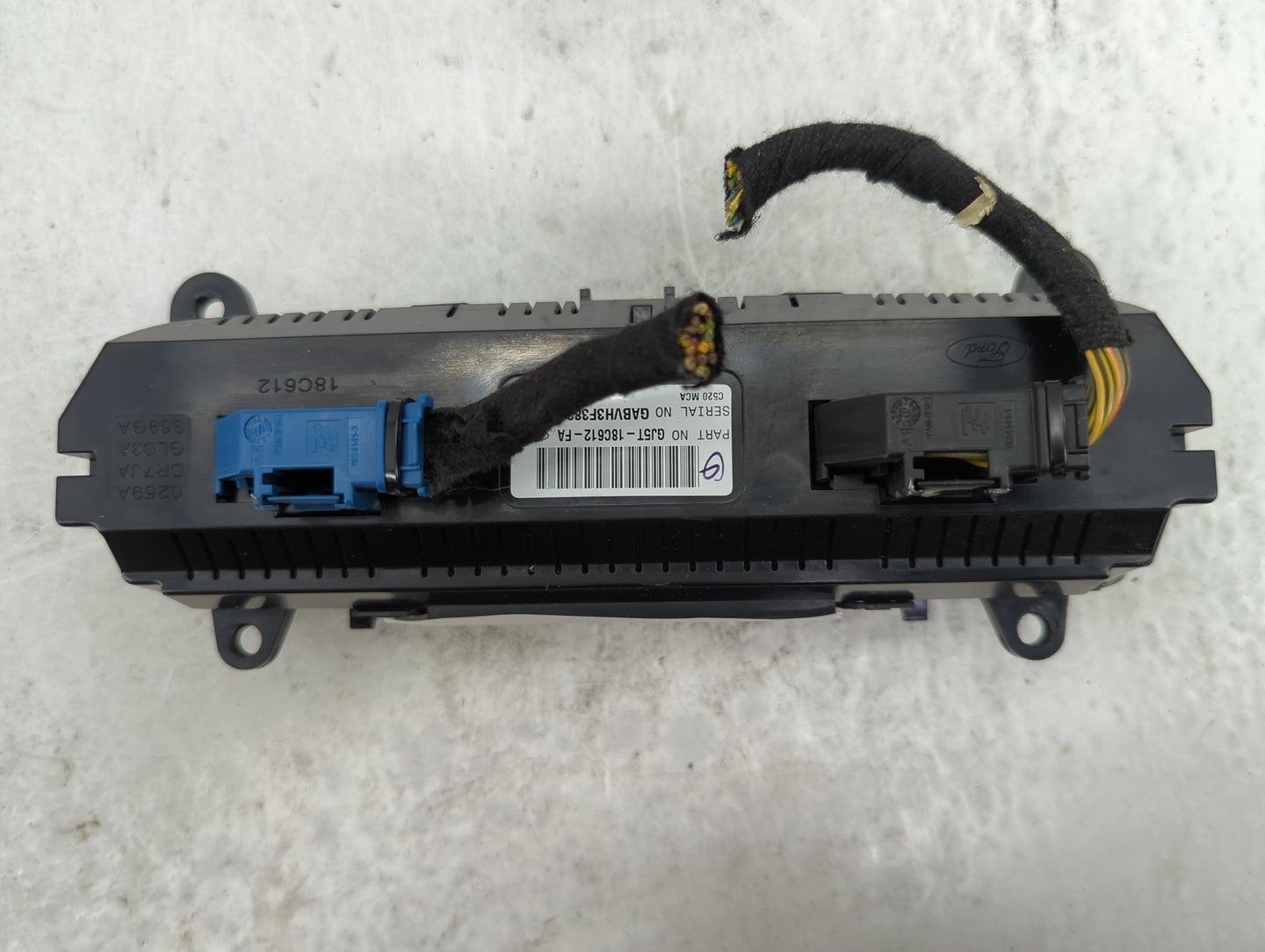 2017 Ford Escape Climate Control Module Temperature AC/Heater Replacement P/N:GJ5T-18C612-FA Fits OEM Used Auto Parts - Oemu