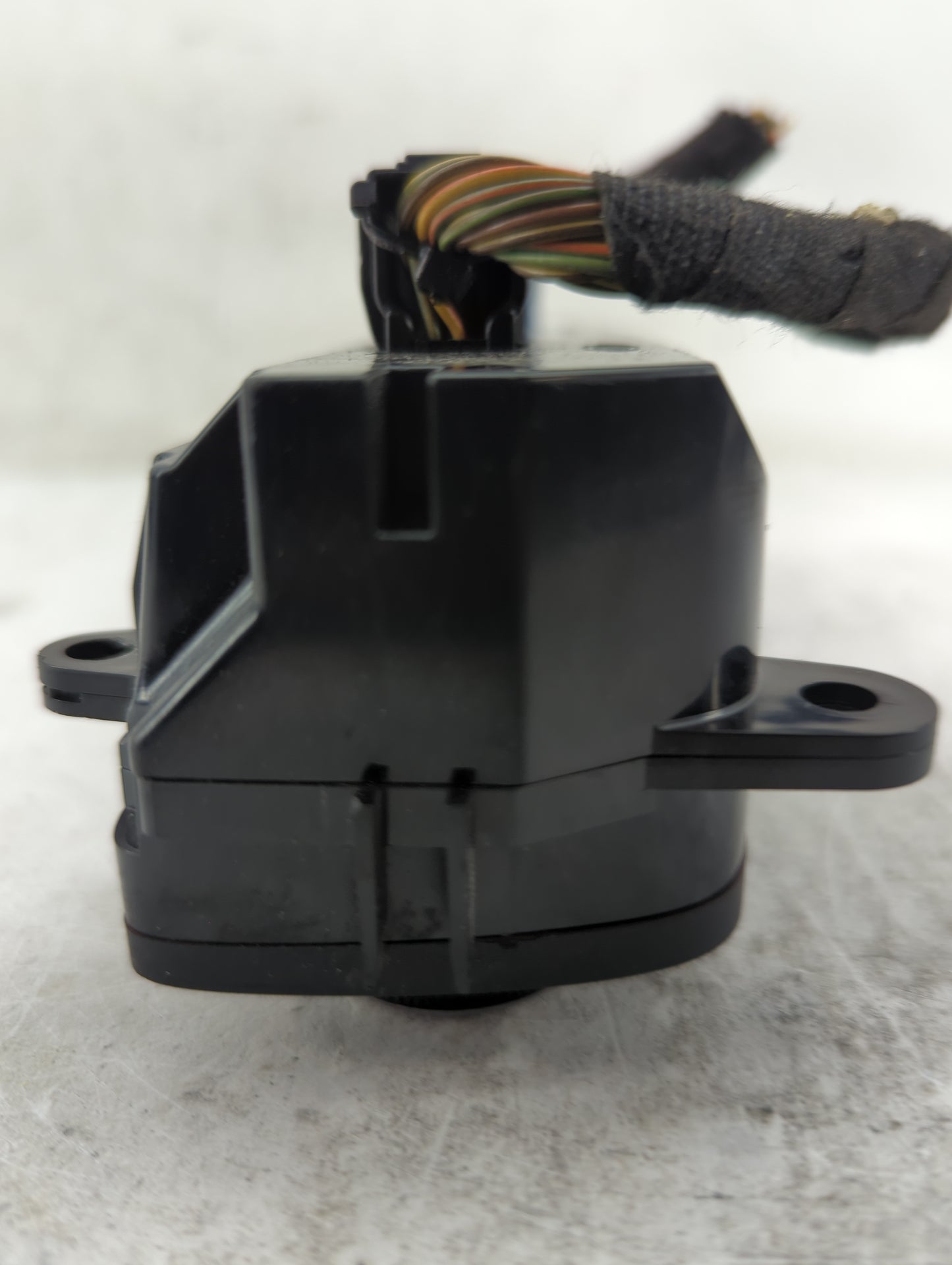 2017 Ford Escape Climate Control Module Temperature AC/Heater Replacement P/N:GJ5T-18C612-FA Fits OEM Used Auto Parts - Oemu