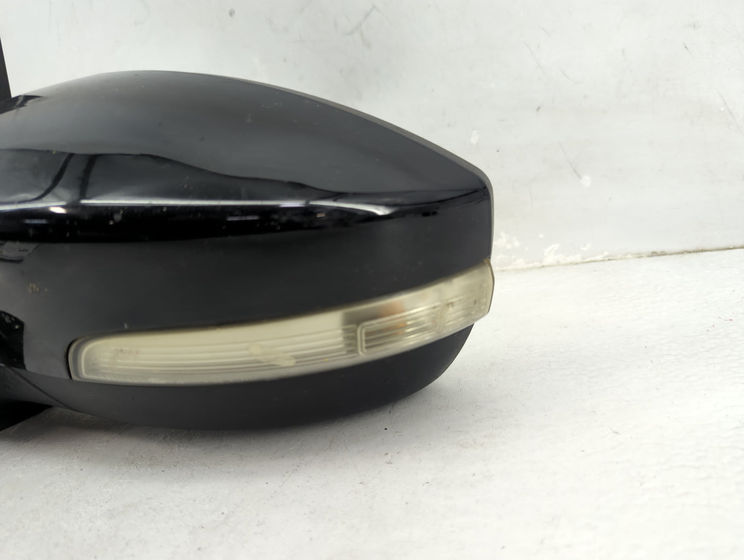 2017-2019 Ford Escape Driver Side View Mirror - Left Door Mirror OEM Used - Oemusedautoparts1.com