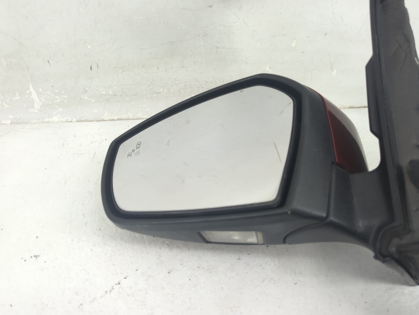 2017-2019 Ford Escape Driver Side View Mirror - Left Door Mirror OEM Used - Oemusedautoparts1.com