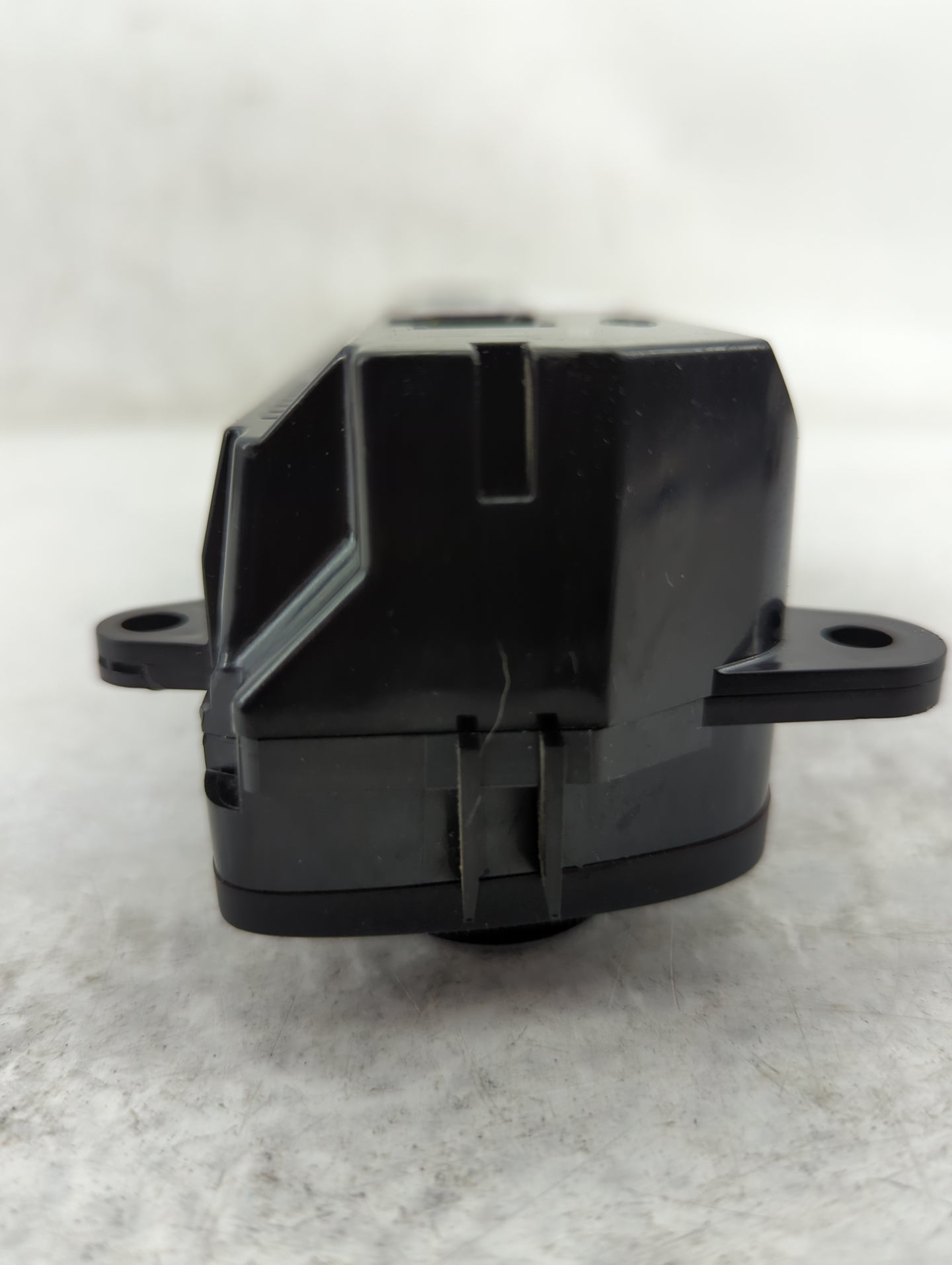 2017 Ford Escape Climate Control Module Temperature AC/Heater Replacement P/N:GJ5T-18C612-CC Fits OEM Used Auto Parts - Oemu