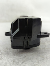 2017 Ford Escape Climate Control Module Temperature AC/Heater Replacement P/N:GJ5T-18C612-CC Fits OEM Used Auto Parts - Oemu