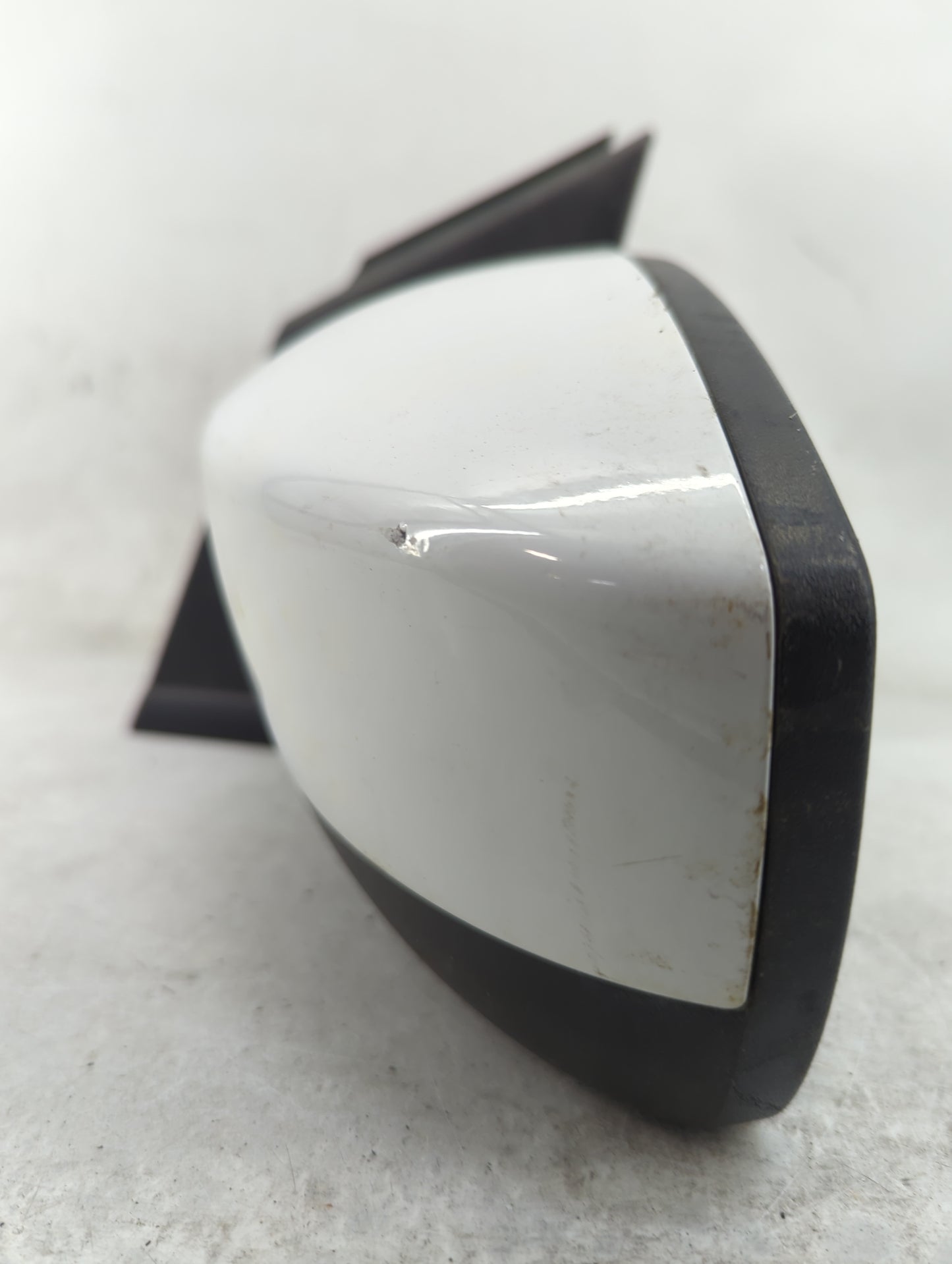 2017-2019 Ford Escape Driver Side View Mirror - Left Door Mirror OEM Used - Oemusedautoparts1.com