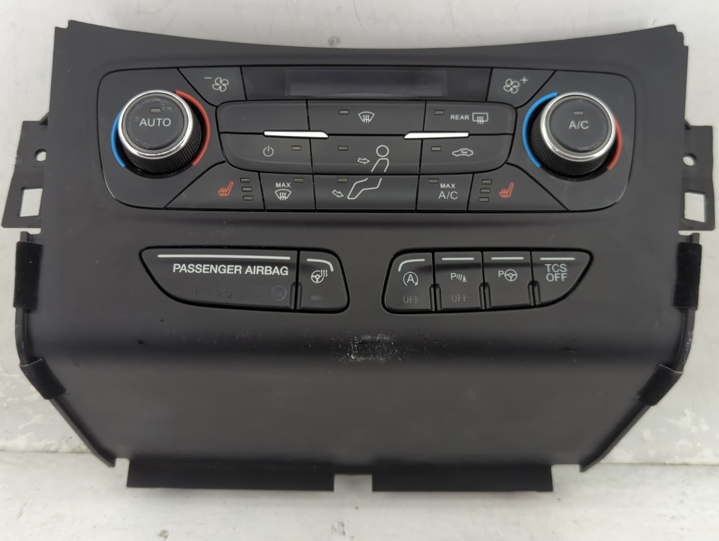 2017 Ford Escape Climate Control Module Temperature AC/Heater Replacement P/N:GJ5T-18C612-CC Fits OEM Used Auto Parts - Oemu