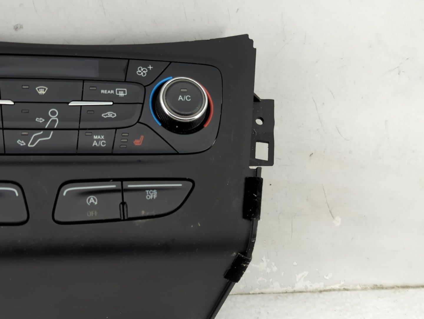 2017 Ford Escape Climate Control Module Temperature AC/Heater Replacement P/N:GJ5T-18C612-CE Fits OEM Used Auto Parts - Oemu