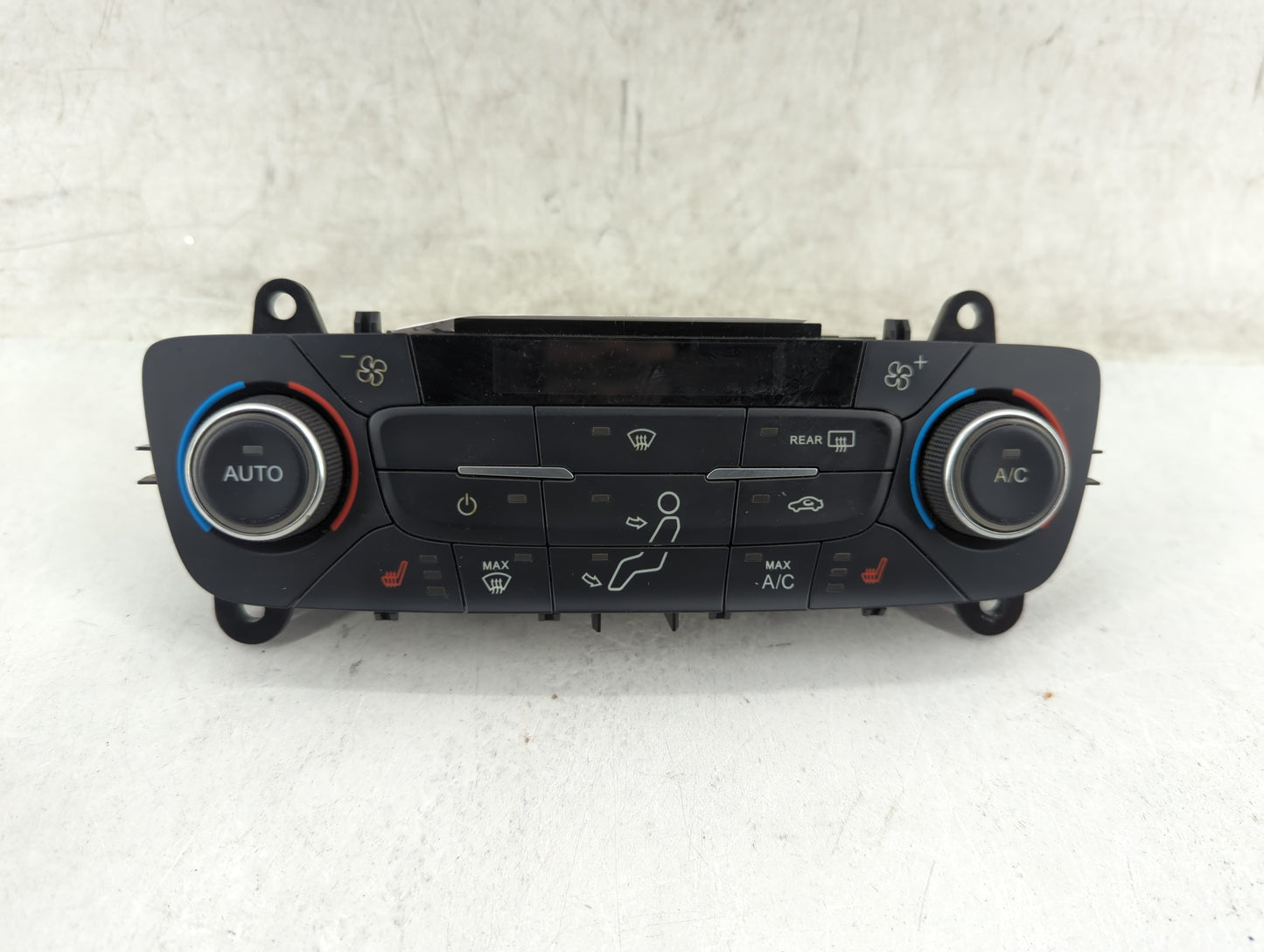 2017 Ford Escape Climate Control Module Temperature AC/Heater Replacement P/N:GJ5T-18C612-FA Fits OEM Used Auto Parts - Oemu