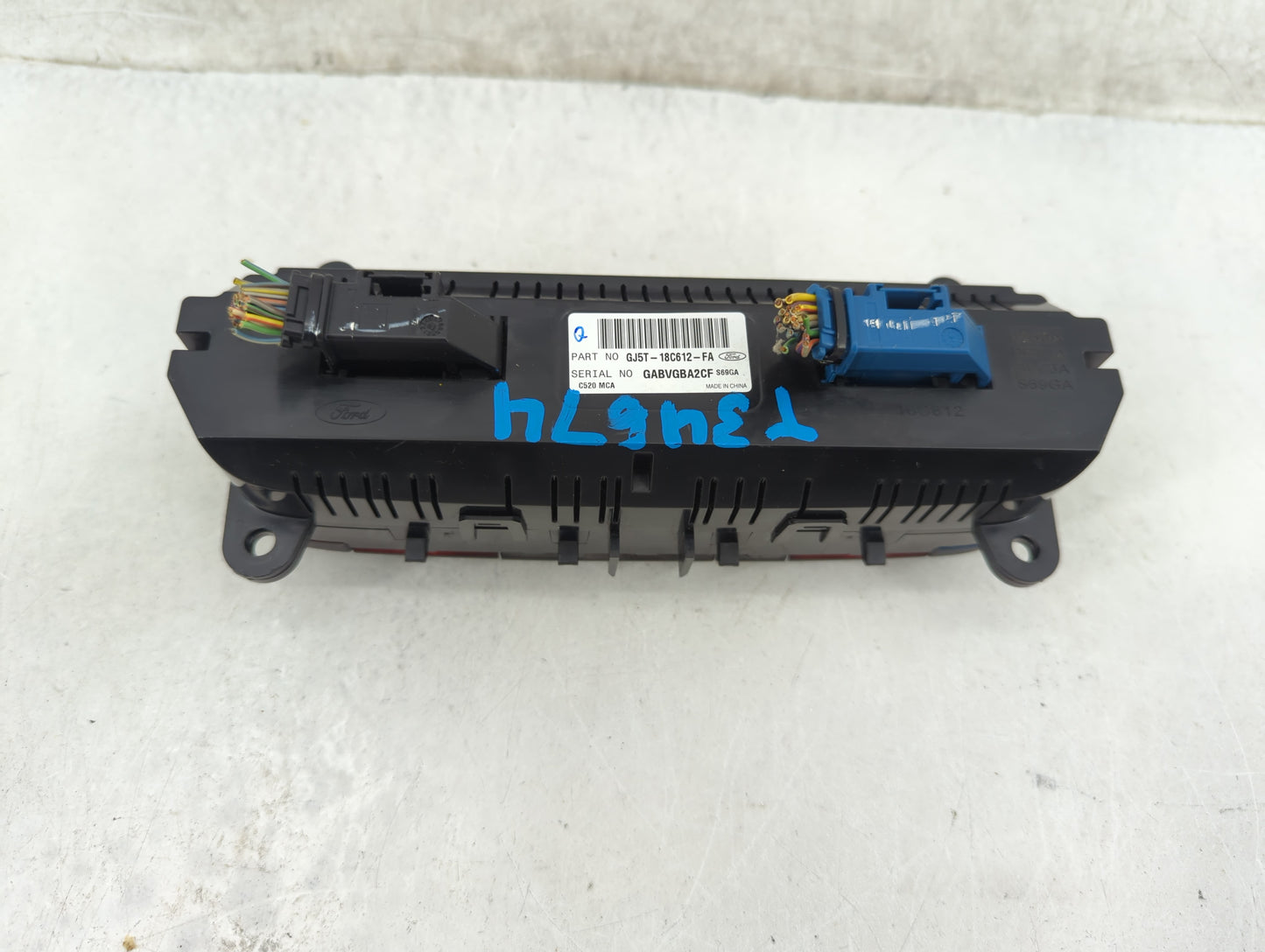 2017 Ford Escape Climate Control Module Temperature AC/Heater Replacement P/N:GJ5T-18C612-FA Fits OEM Used Auto Parts - Oemu