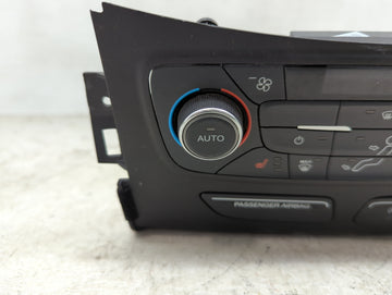 2017 Ford Escape Climate Control Module Temperature AC/Heater Replacement P/N:GJ5T-18612-FA Fits OEM Used Auto Parts