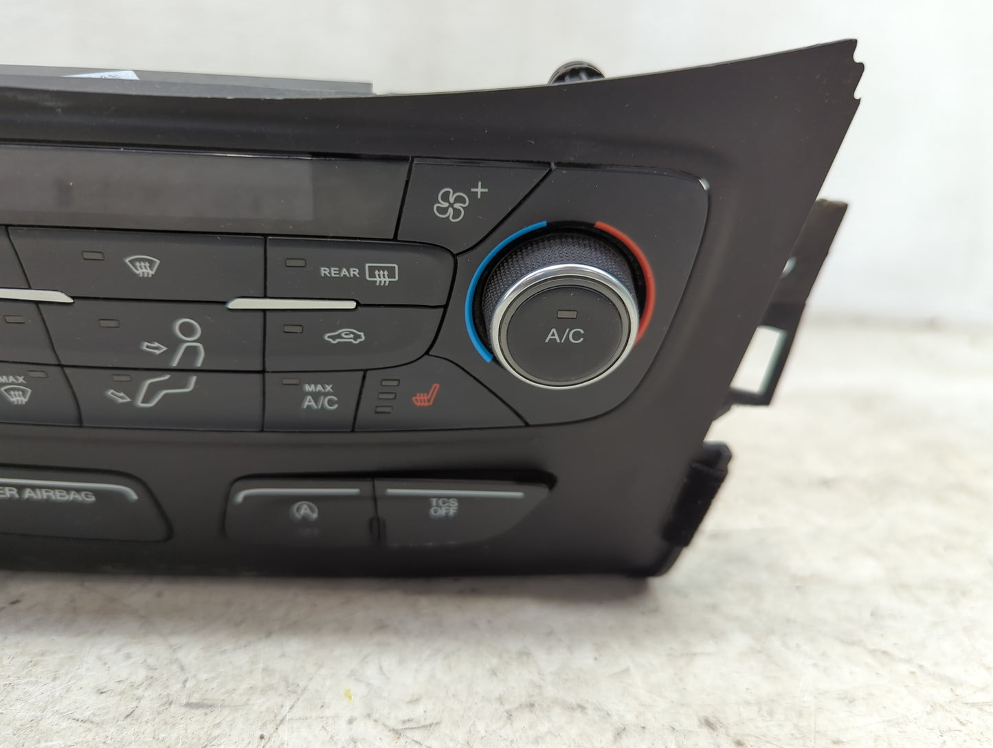 2017 Ford Escape Climate Control Module Temperature AC/Heater Replacement P/N:GJ5T-18612-FA Fits OEM Used Auto Parts - Oemus