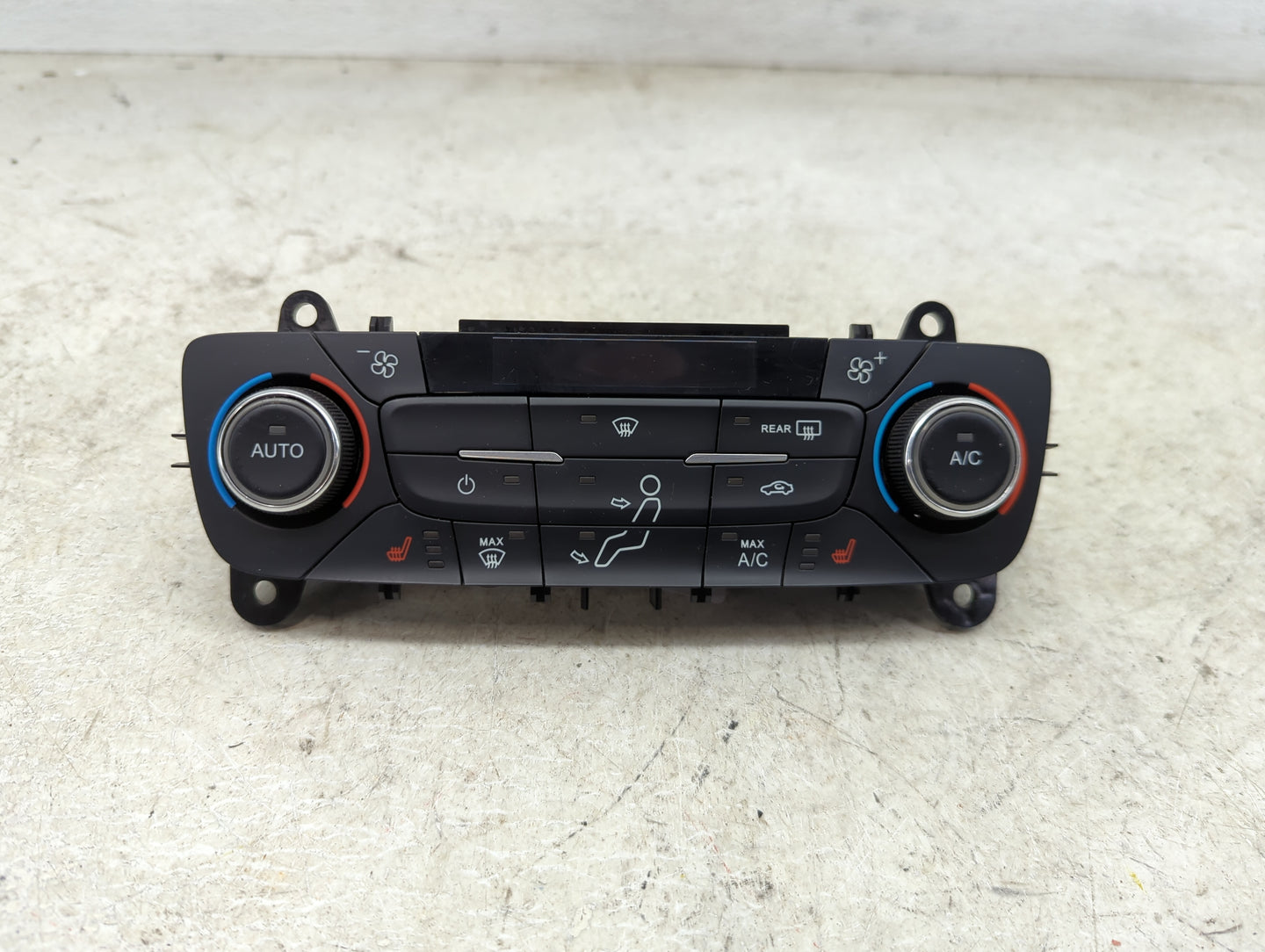 2017 Ford Escape Climate Control Module Temperature AC/Heater Replacement P/N:GJ5T-18C612-CE Fits OEM Used Auto Parts - Oemu