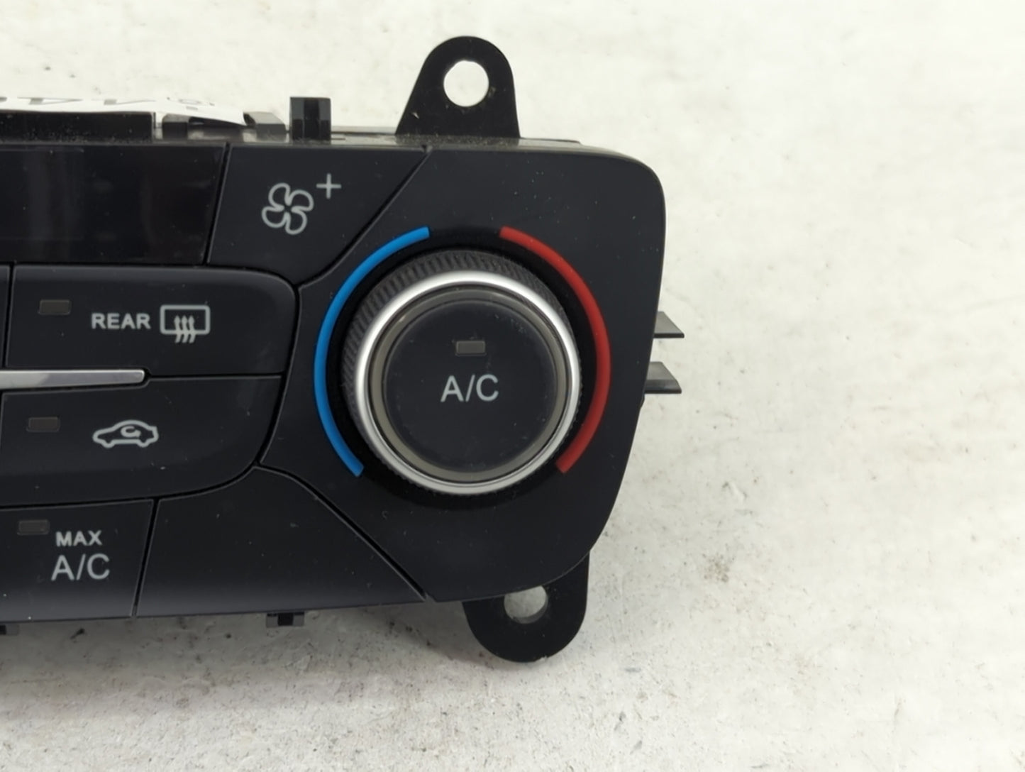 2017 Ford Escape Climate Control Module Temperature AC/Heater Replacement P/N:GJ5T-18C612-EA Fits OEM Used Auto Parts - Oemu